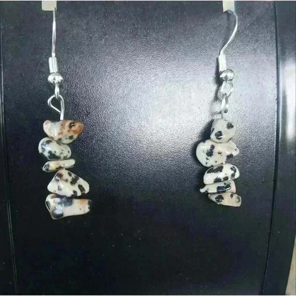 Mom's Island Beads Jewelry - Handmade stone dangle earrings